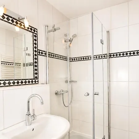 Apartament Engel *